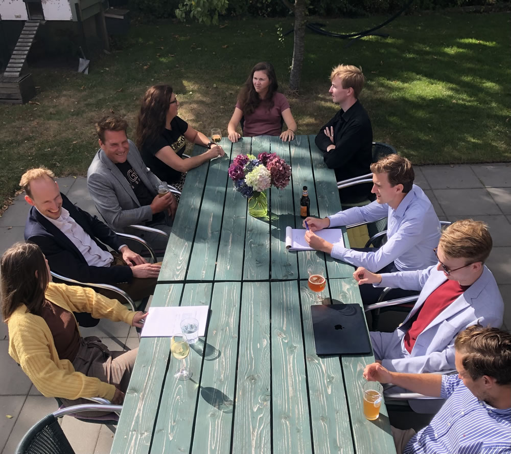 Buiten vergaderen
